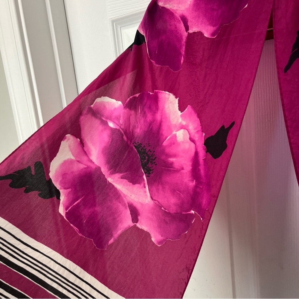 Oscar de la Renta vintage Silk Satin Floral Poppy Fuchsia Pink Scarf Wrap oblong - Picture 3 of 8